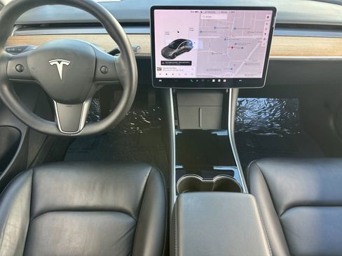 Used 2020 Tesla Model 3 Long Range AWD/4WD image 13