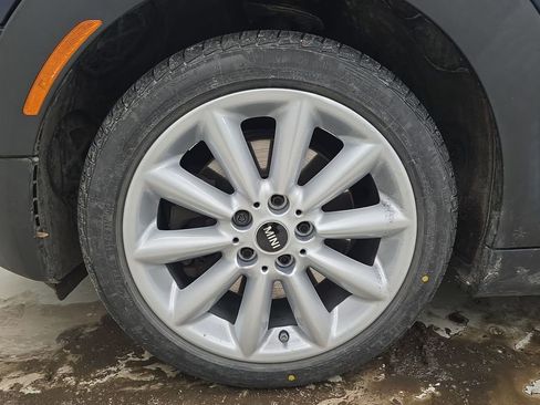 Used 2017 MINI Cooper Clubman S image 11