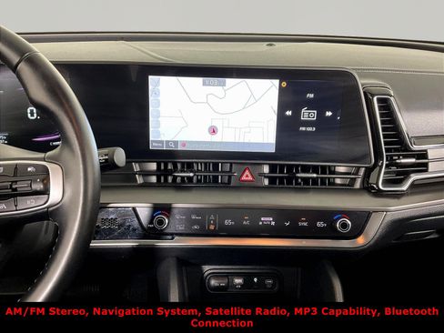 Used 2024 Kia Sportage EX FWD image 9