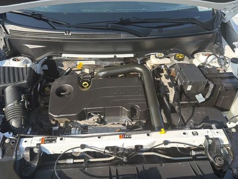 Used 2023 GMC Terrain SLE w/ Driver Convenience Package image 32