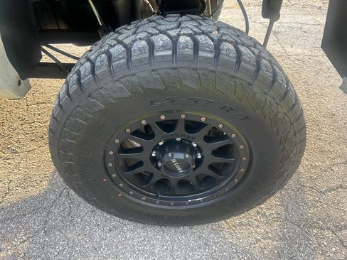 Used 2015 RAM 2500 Laramie AWD/4WD image 26