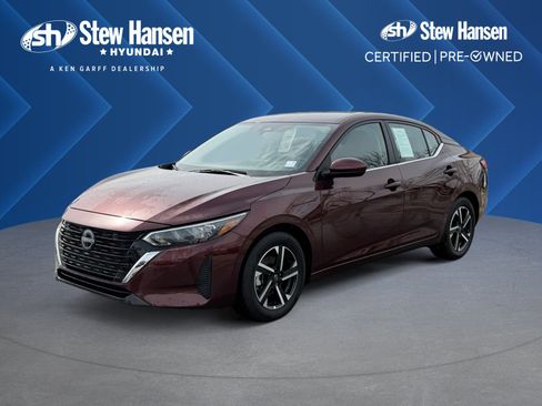 Used 2025 Nissan Sentra SV image 1