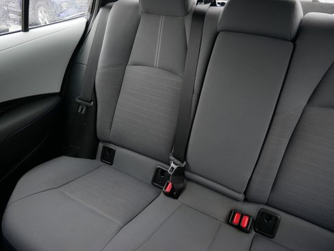 Used 2021 Toyota Corolla SE image 12