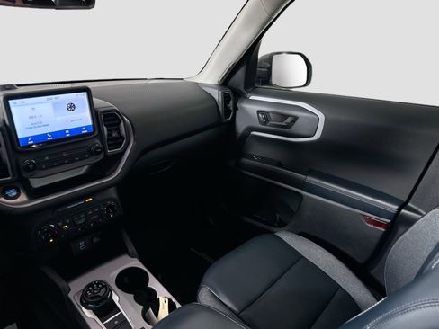 Used 2022 Ford Bronco Sport Outer Banks w/ Tech Package image 24