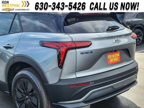 New 2026 Chevrolet Blazer EV LT AWD/4WD image 6