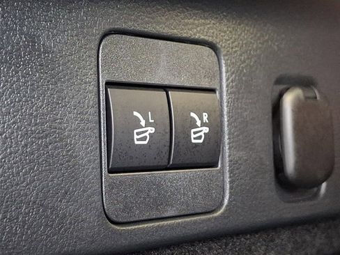 Used 2025 Lexus RX 350 AWD image 28