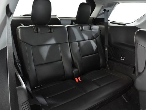 Used 2023 Ford Explorer XLT w/ Equipment Group 202A image 20