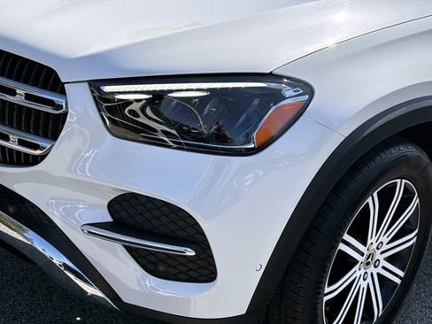 Used 2025 Mercedes-Benz GLE 450e 4MATIC image 8