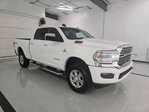 Used 2022 RAM 2500 Laramie AWD/4WD image 8