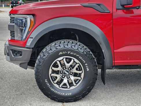 Used 2022 Ford F150 Raptor w/ Equipment Group 801A High AWD/4WD image 27