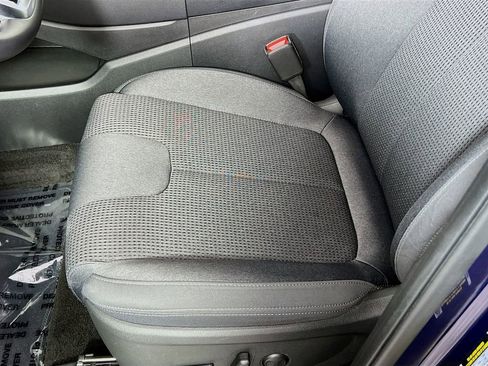 Certified 2022 Hyundai Santa Fe SEL w/ Convenience Package image 17