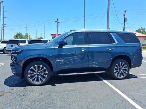 New 2026 Chevrolet Tahoe High Country AWD/4WD image 6