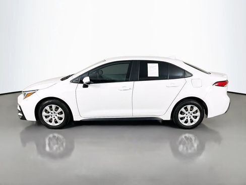 Used 2024 Toyota Corolla SE FWD image 5