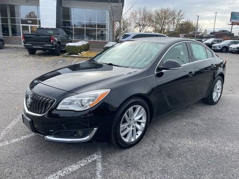 Used 2014 Buick Regal image 2