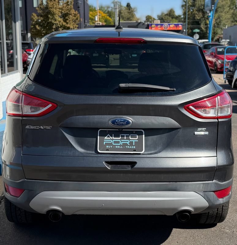 Used 2016 Ford Escape SE AWD/4WD image 4