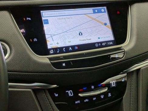 Certified 2023 Cadillac XT5 Premium Luxury w/ LPO, Floor Liner Package image 15