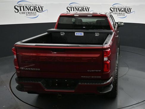 Used 2020 Chevrolet Silverado 1500 Custom w/ Custom Value Package AWD/4WD image 23
