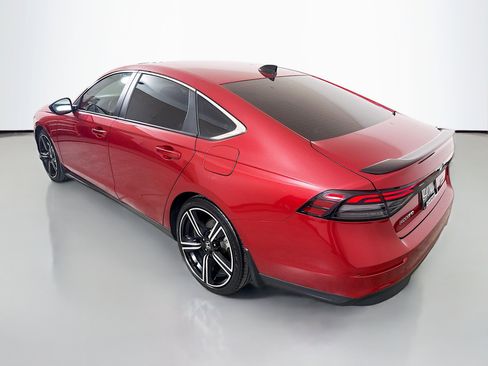 Used 2024 Honda Accord Sport image 5