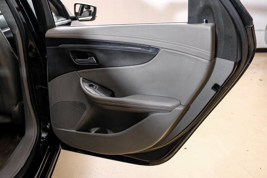 Used 2016 Chevrolet Impala LTZ FWD image 57