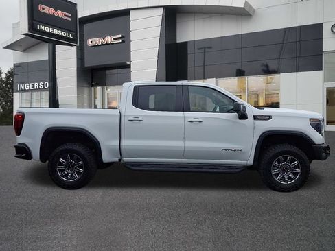 Used 2026 GMC Sierra 1500 AT4X w/ LPO, Black Badging Package AWD/4WD image 27