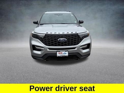 Certified 2023 Ford Explorer ST-Line AWD/4WD image 9