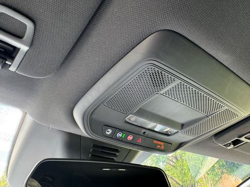 Used 2025 Chevrolet Equinox EV LT FWD image 46
