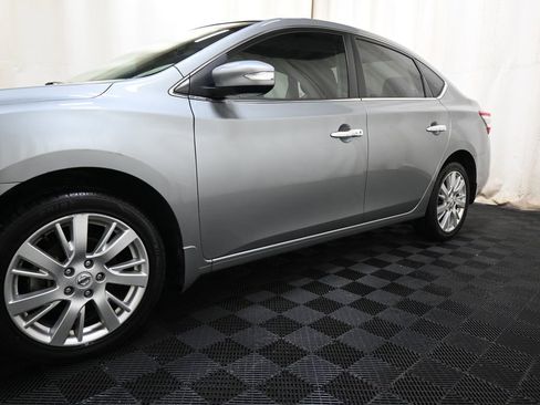 Used 2014 Nissan Sentra SL w/ Premium Package FWD image 18