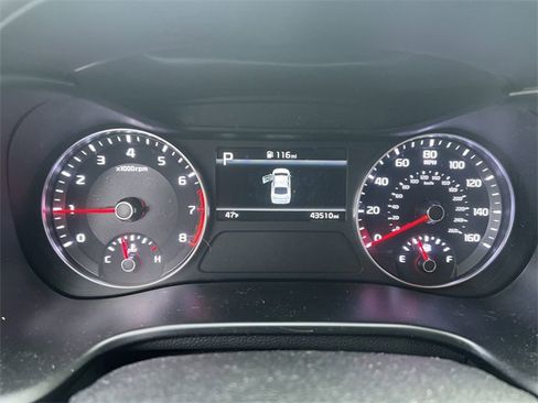 Certified 2023 Kia Forte LXS image 15