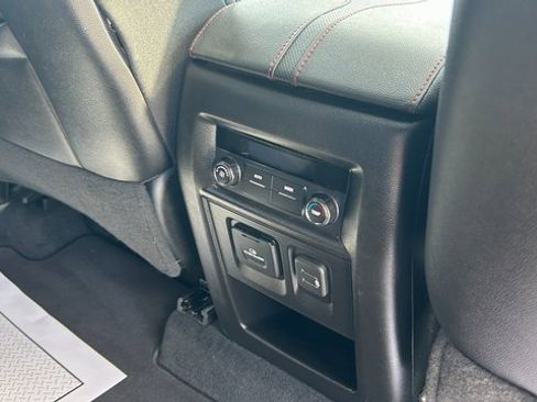 Certified 2023 Chevrolet Traverse RS image 45