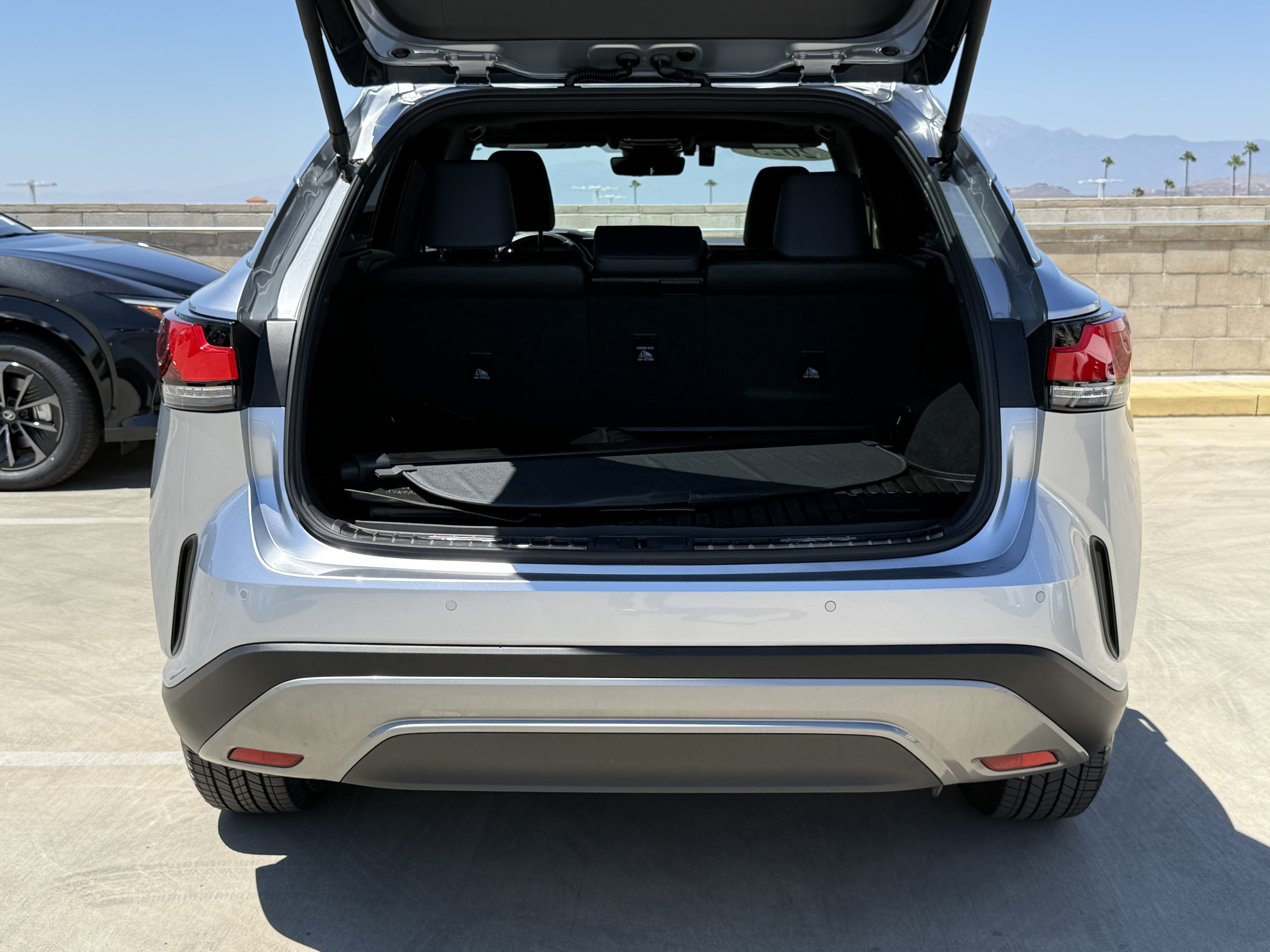 Certified 2025 Lexus RX 350 Premium w/ Accessory Package FWD image 14