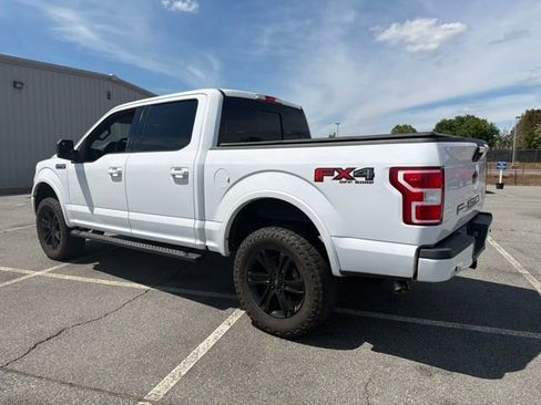 Used 2018 Ford F150 XLT w/ Equipment Group 302A Luxury AWD/4WD image 4
