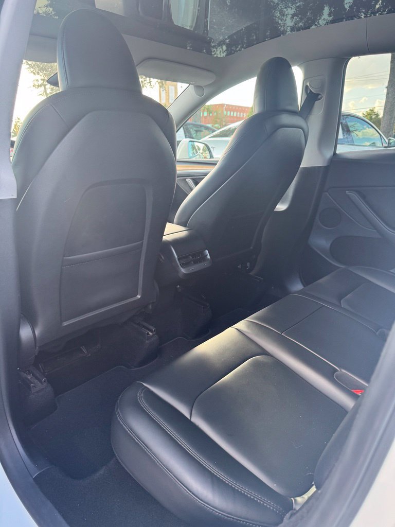 Used 2024 Tesla Model Y Performance AWD/4WD image 8