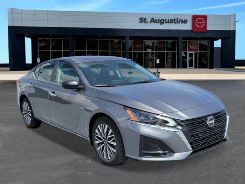 New 2026 Nissan Altima 2.5 SV FWD image 2