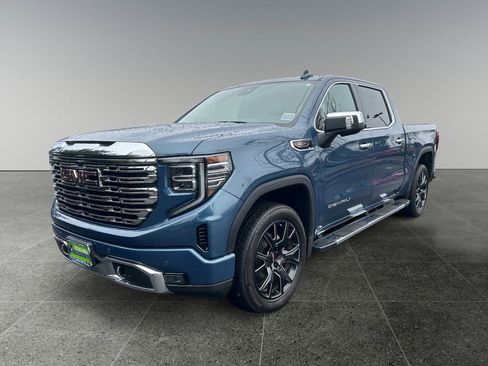 Used 2024 GMC Sierra 1500 Denali AWD/4WD image 4