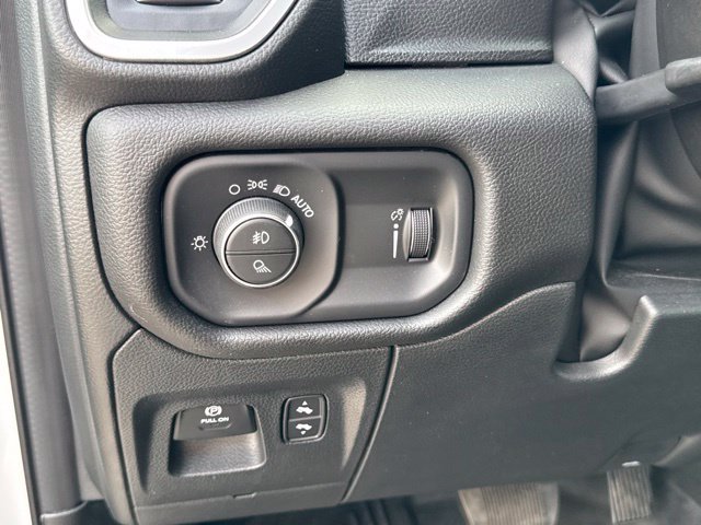 Used 2023 RAM 1500 Big Horn AWD/4WD image 28