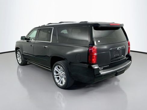 Used 2019 Chevrolet Suburban Premier w/ Premier Plus Edition AWD/4WD image 5