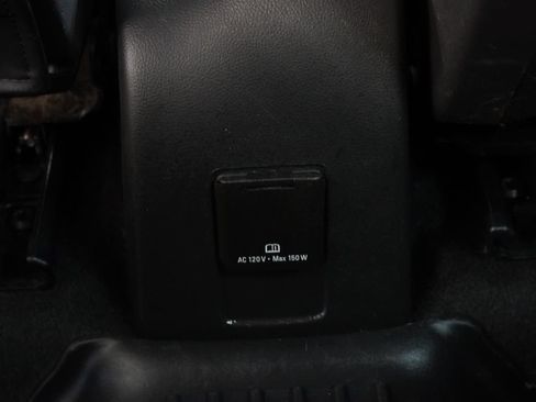 Used 2020 Chevrolet Trax LT w/ LT Convenience Package FWD image 28