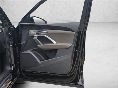 New 2025 Audi Q5 Premium image 8