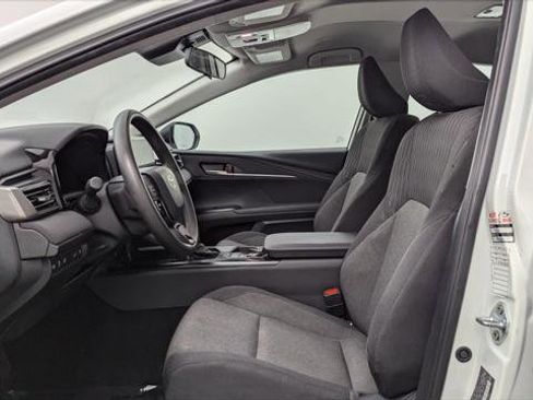 Used 2025 Toyota Camry LE image 14