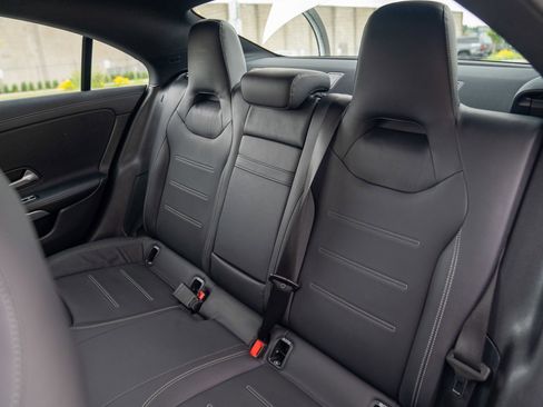 Used 2021 Mercedes-Benz CLA 250 4MATIC image 22