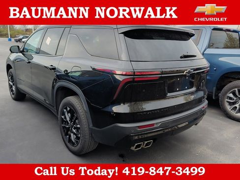 Used 2025 Chevrolet Traverse LT w/ Midnight/Sport Edition image 20