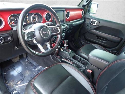 Used 2023 Jeep Gladiator Rubicon w/ Cold Weather Group AWD/4WD image 9
