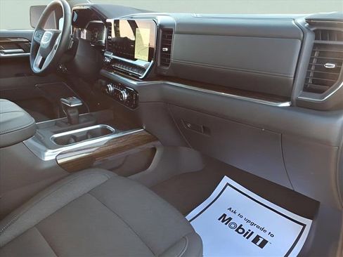 Used 2025 GMC Sierra 1500 Elevation image 20