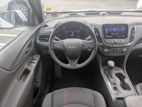 Used 2023 Chevrolet Equinox RS image 14