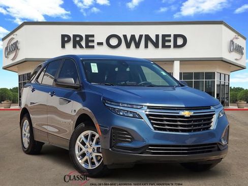 Used 2024 Chevrolet Equinox LS w/ LS Convenience Package FWD image 1