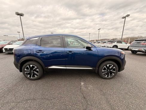 New 2026 Nissan Kicks SV w/ SV Premium Package image 4