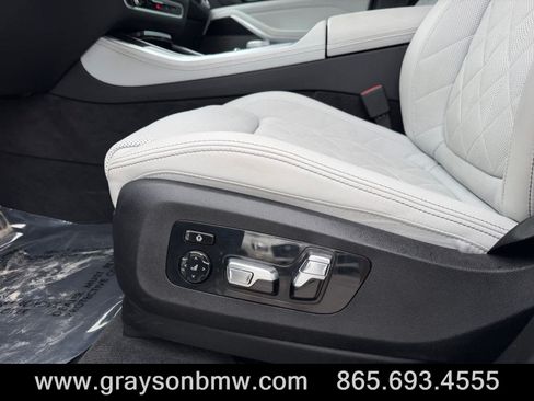 Used 2024 BMW X5 xDrive40i w/ Executive Package AWD/4WD image 11