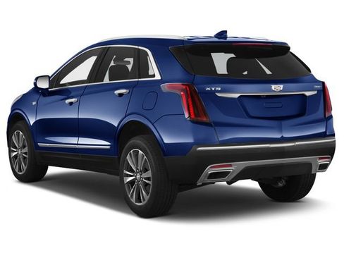 Used 2024 Cadillac XT5 Luxury AWD/4WD image 2