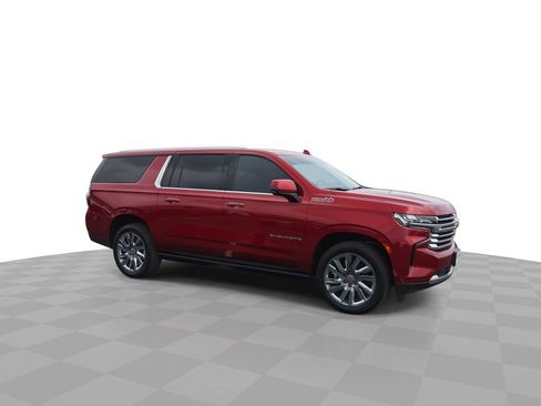 Certified 2022 Chevrolet Suburban High Country w/ Max Trailering Package AWD/4WD image 2