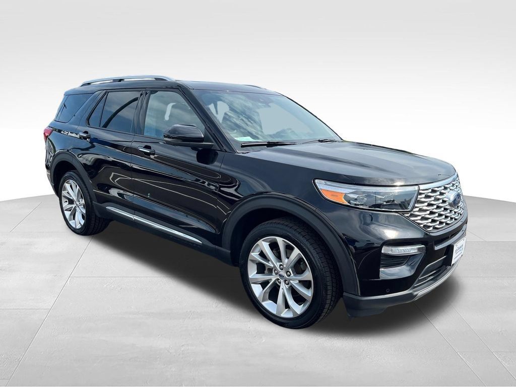 Used 2022 Ford Explorer Platinum w/ Equipment Group 601A AWD/4WD image 7